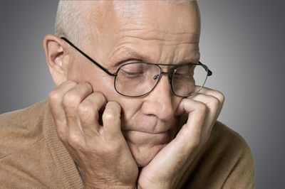 Пять миллионов пожилых людей в США сейчас живут с болезнью Альцгеймера